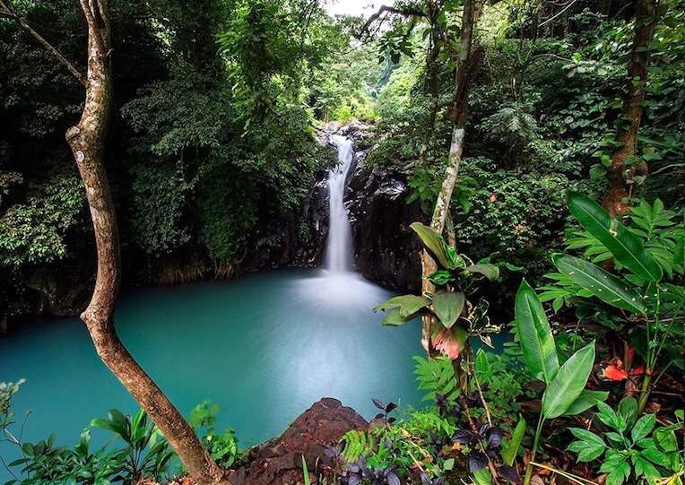 Hidden cascades